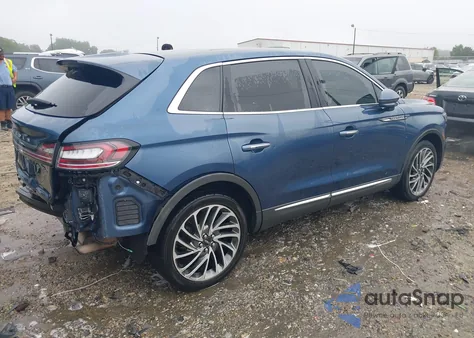 2019 Lincoln Nautilus Reserve z USA, uszkodzony, nr VIN 2LMPJ8L93KBL53791